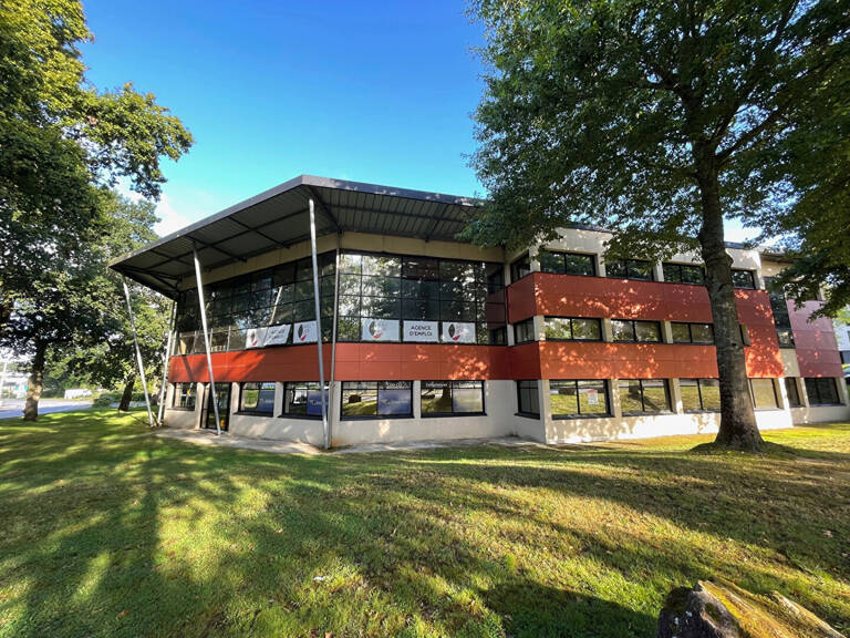 Bureaux Quimper 190 m2 — photo 1