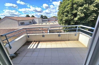 31780 CASTELGINEST T3 récent (2008) de 66.03m² Terrasse de 7.28m² 2 GARAGES , cuisine séparée — photo du bien