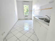 31780 CASTELGINEST T3 récent (2008) de 66.03m² Terrasse de 7.28m² 2 GARAGES , cuisine séparée — photo 4