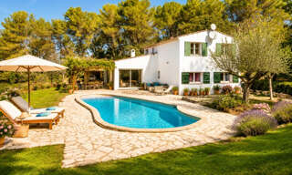 Maison 8 Pièces 162 m² à vendre à Rognes (13840)