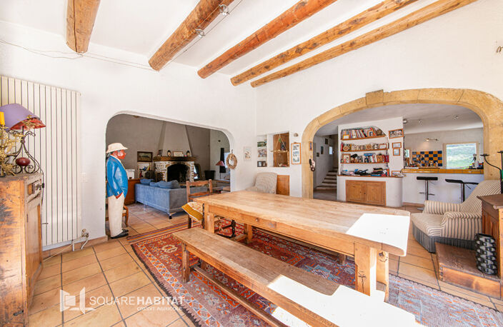 Maison Rognes 162 m2 sur 10538 m² parcelle boisée avec piscine et double garage. — photo 4