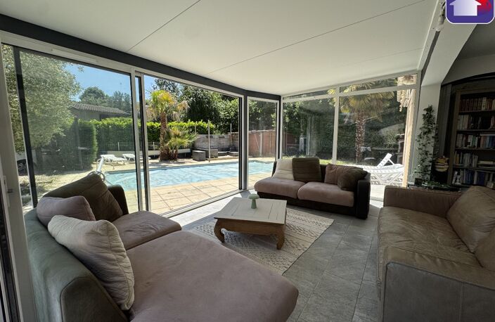 Vente maison 6 pièces 141 m² Villeneuve-du-Paréage (09100) — photo 2