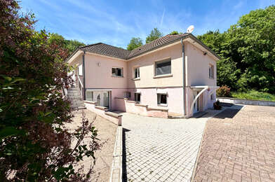Maison 7 pièces 374400 €