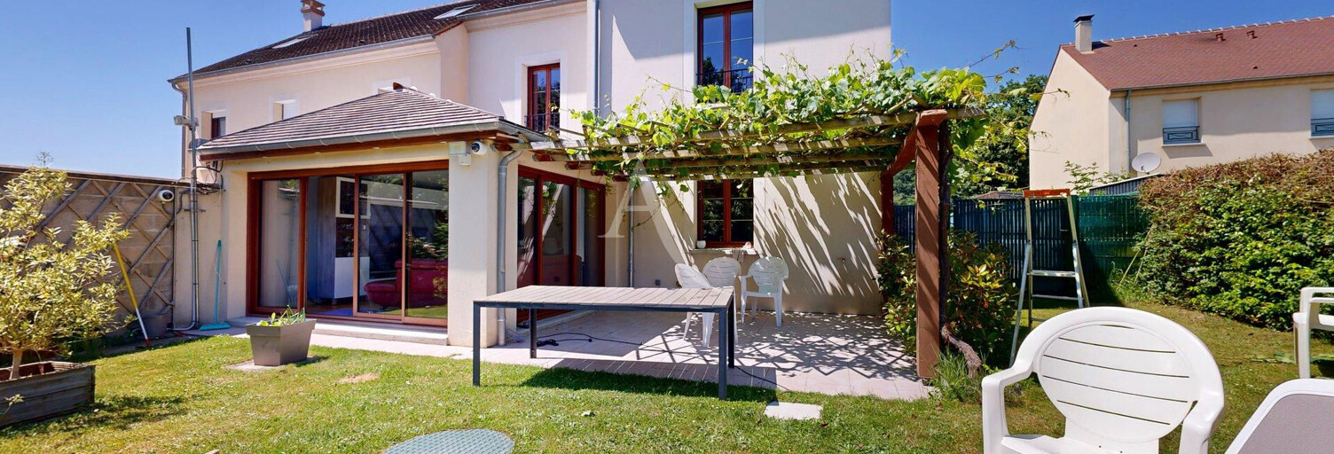 Maison 9 Pièces 143 m² à vendre à Bréançon (95640)