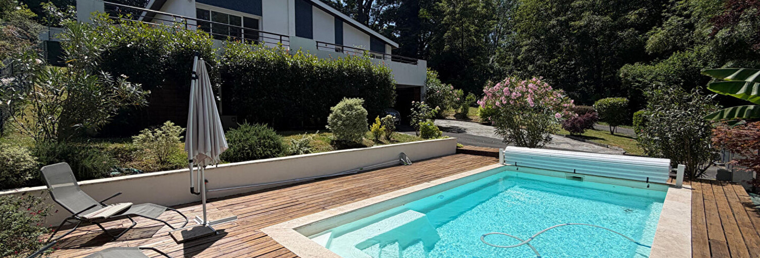 Maison 5 Pièces 115 m² à vendre à Pau (64000)