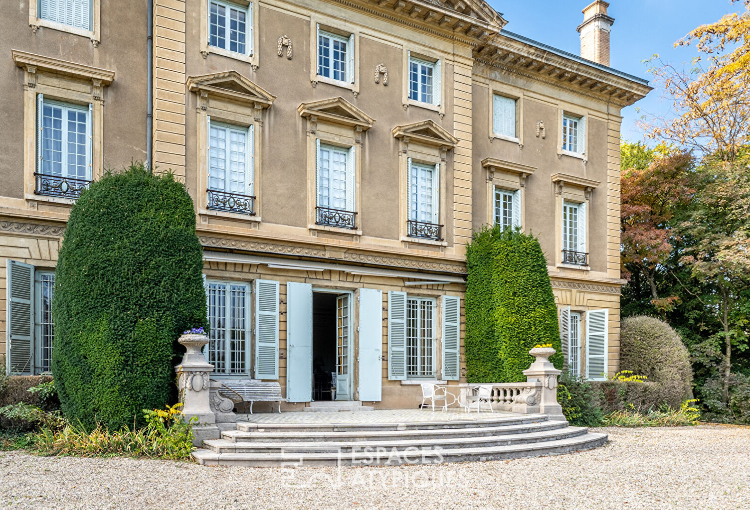 Rez-de-jardin au sein d'une propriété d'exception à Écully — photo 1