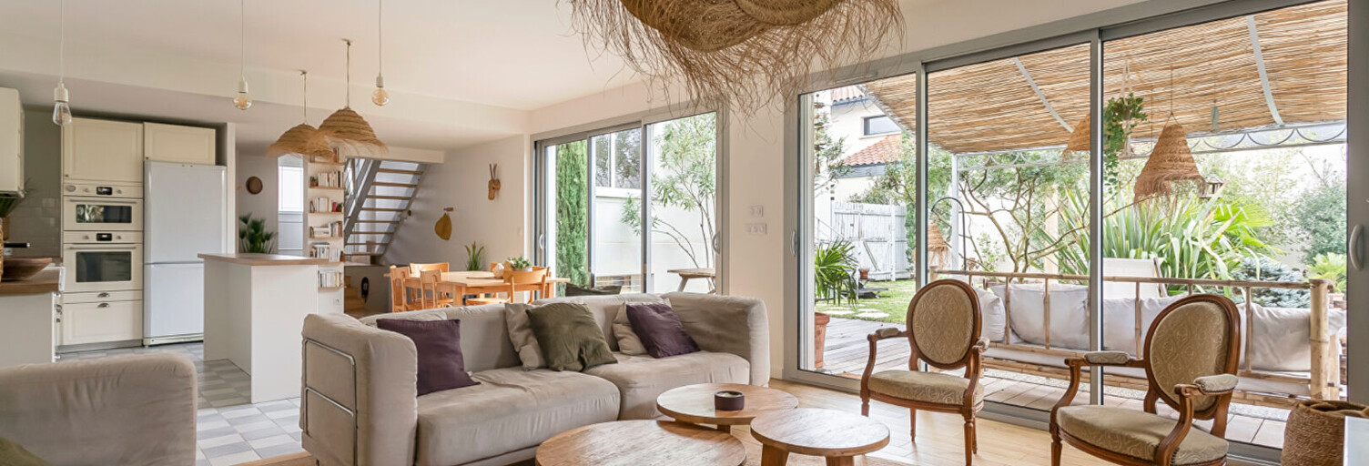 Maison 9 Pièces 190 m² à vendre à Tassin-la-Demi-Lune (69160)