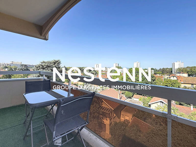 Grand Appartement T2 avec une chambre, Balcon en dernier étage Centre Ville - 69500 BRON — photo 1