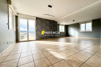 Appartement 4 pièces 730 €