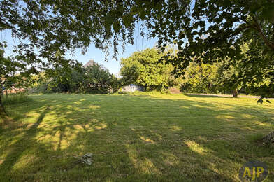 Terrain  180500 €