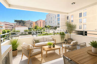 Appartement 2 pièces 284850 €