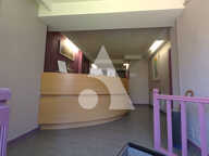 A Tarbes, Résidence Foch, au 1er étage, bureaux 102.2 m² — photo 2