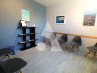 A Tarbes, Résidence Foch, au 1er étage, bureaux 102.2 m² — photo 3