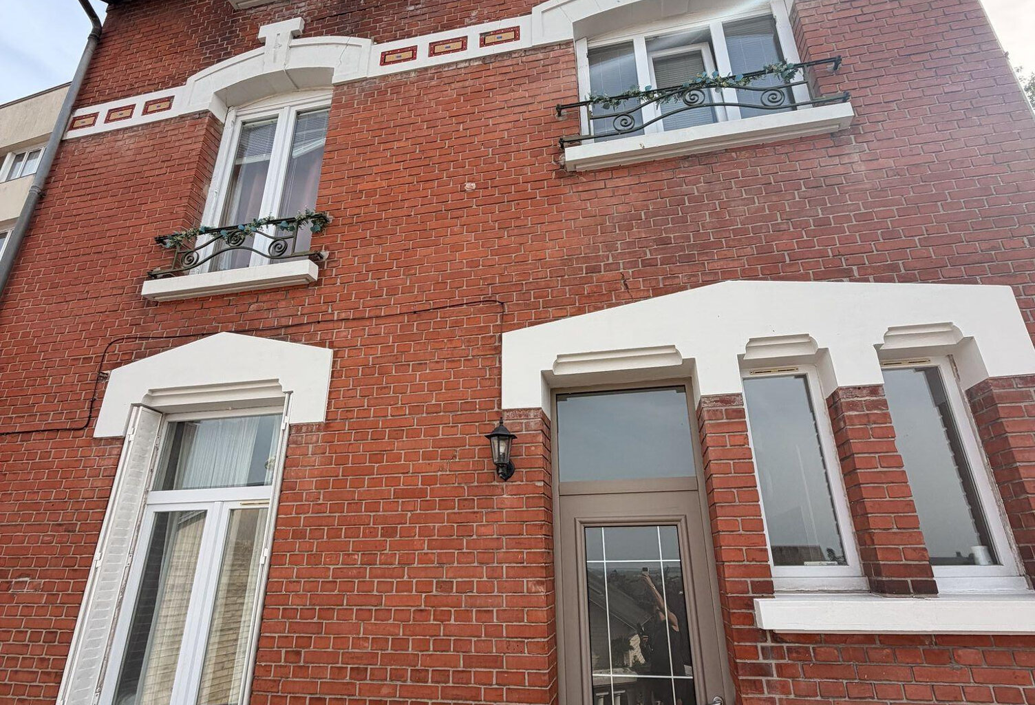 Maison - 170m² - Laon — photo 1