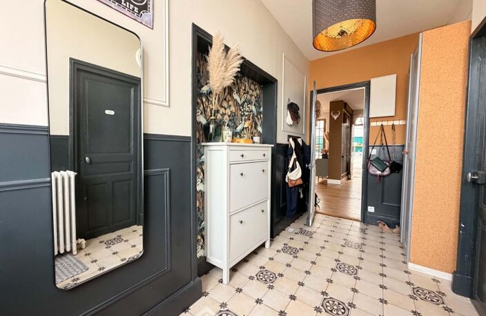 Maison - 170m² - Laon — photo 3