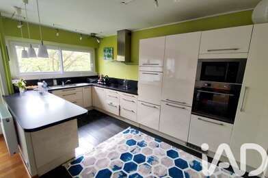 Appartement 5 pièces 219000 €