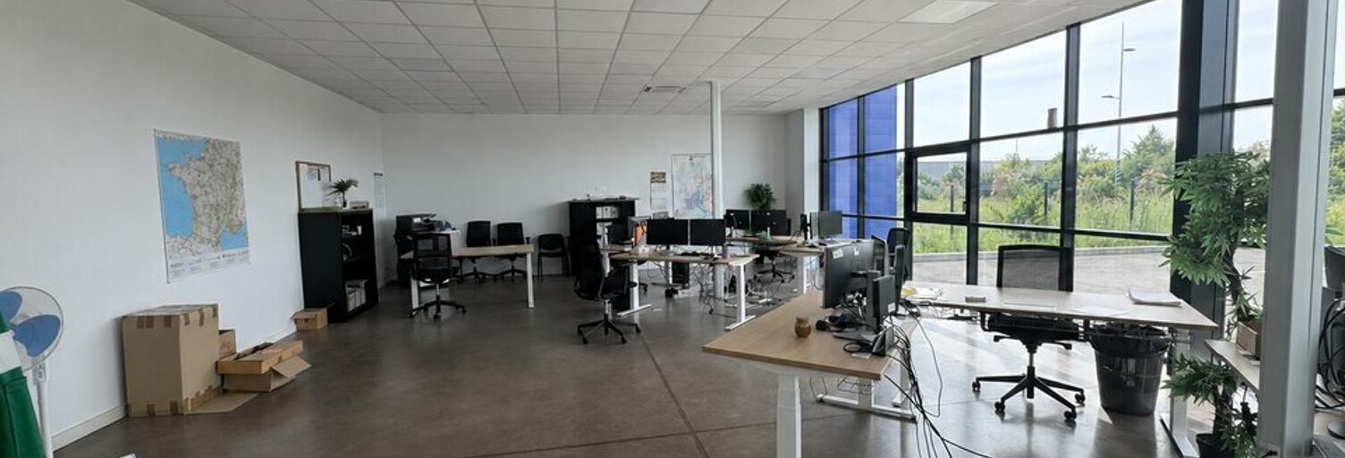 Commerce  1645 m² à vendre à Chanceaux-sur-Choisille (37390)