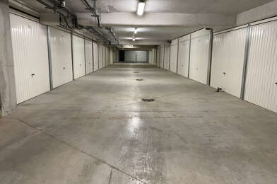 Garage  32000 €