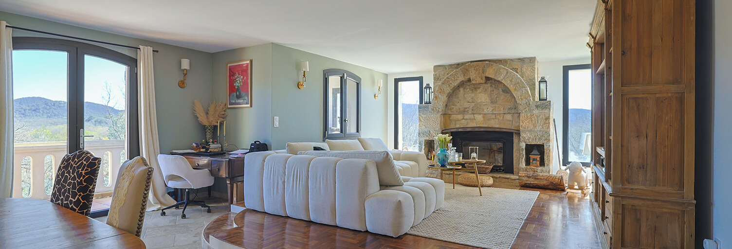 Maison 7 Pièces 232 m² à vendre à Garéoult (83136)