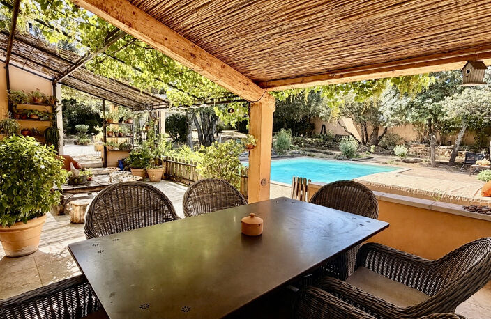 Villa de charme avec terrain constructible — photo 3