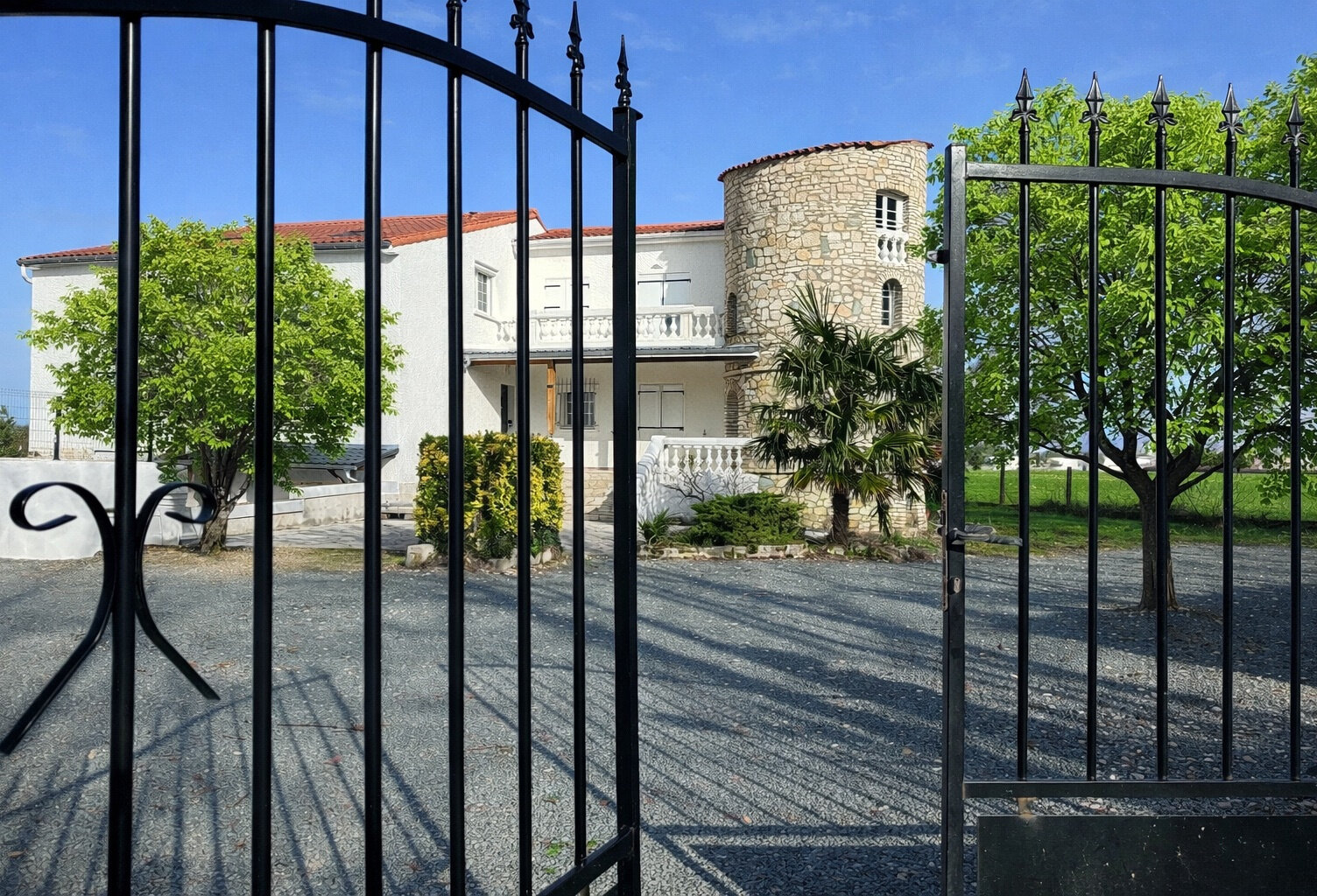 VAUX SUR MER - Appartement rénové de 92 m2 avec 3 chambres A — photo 1