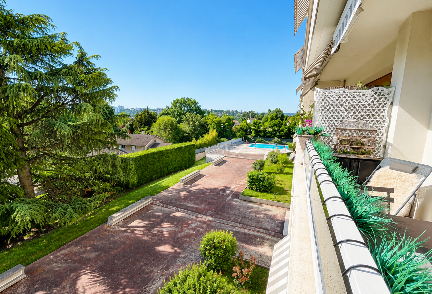 VENTE 69130 ECULLY APPARTEMENT T3 86 m2 , 2 CHAMBRES RESIDENCE STANDING PISCINE TENNIS — photo 1