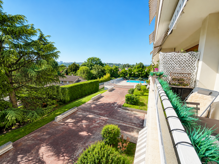VENTE 69130 ECULLY APPARTEMENT T3 86 m2 , 2 CHAMBRES RESIDENCE STANDING PISCINE TENNIS — photo 1