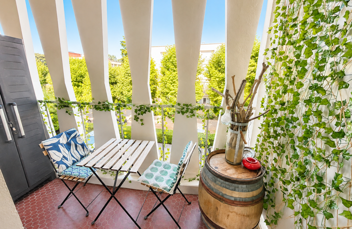 VENTE 69130 ECULLY APPARTEMENT T3 86 m2 , 2 CHAMBRES RESIDENCE STANDING PISCINE TENNIS — photo 2