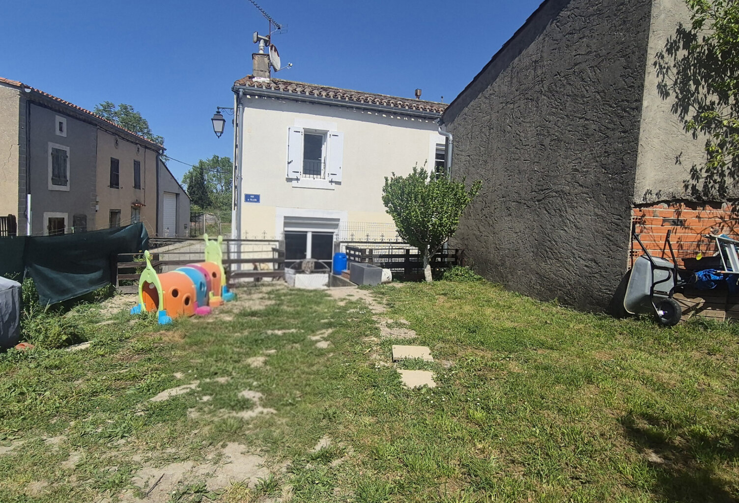 MAISON T5   130 m2   GARAGE & JARDIN   INVESTISSEMENT LOCATIF — photo 1
