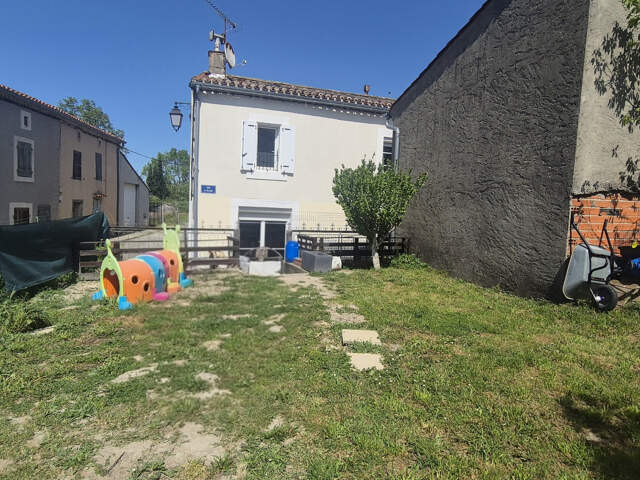 MAISON T5   130 m2   GARAGE & JARDIN   INVESTISSEMENT LOCATIF — photo du bien