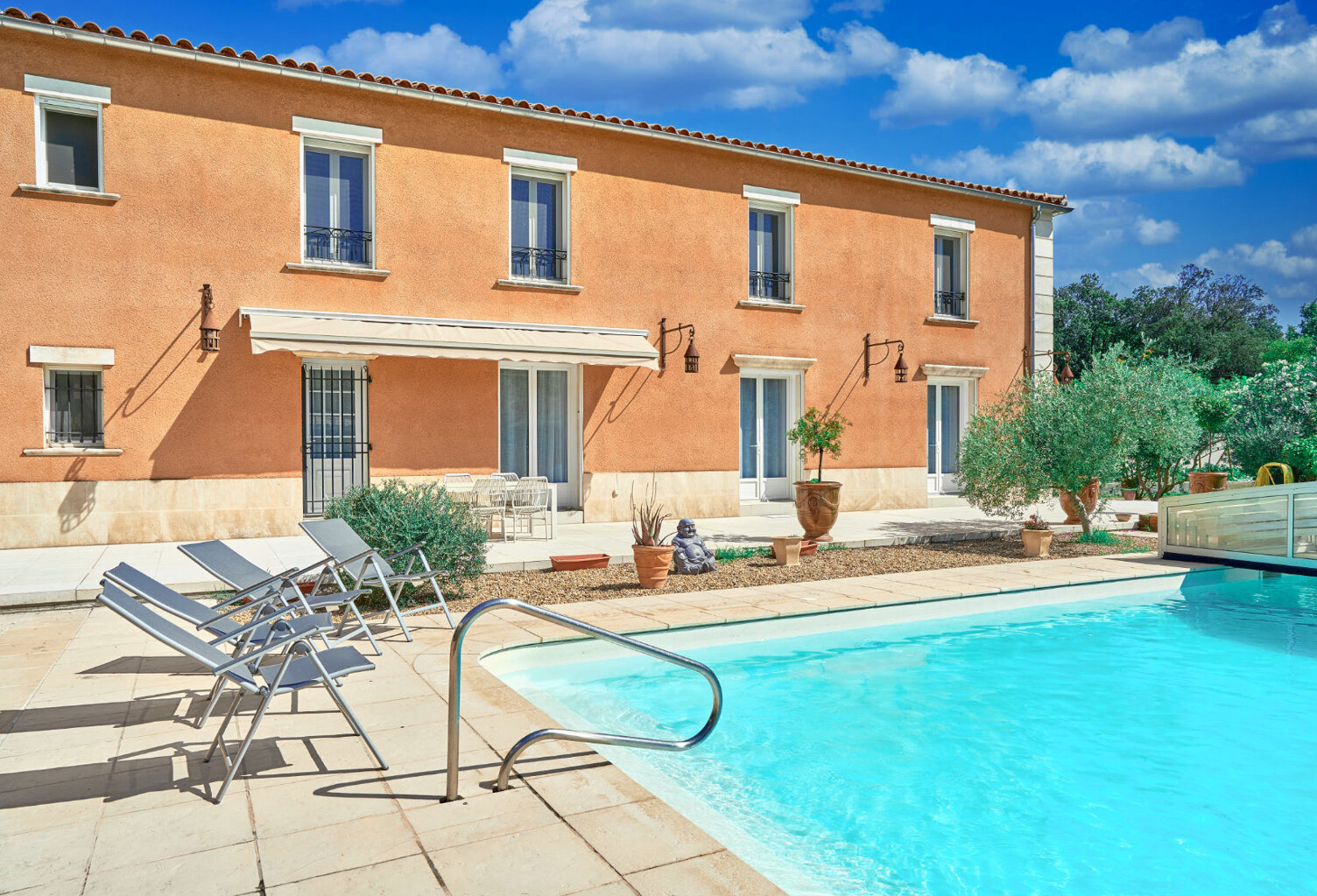 A louer maison meublé - ROCHEFORT DU GARD — photo 1