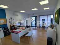 Bureaux à louer — photo 2
