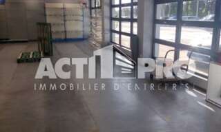 Commerce  2400 m² à louer à Perpignan (66000)