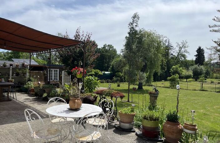 Villa de 7 pièces principales — photo 4