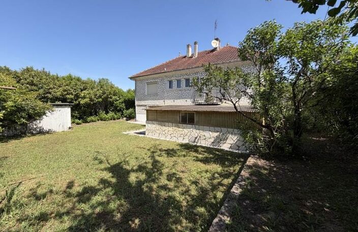 Vente maison 5 pièces 120 m² Saint-Léon-sur-l'Isle (24110) — photo 2