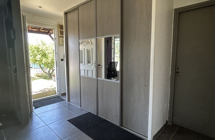 Vente Maison/villa 4 pièces — photo 4