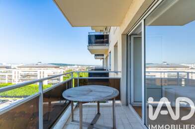 Appartement 4 pièces 255000 €
