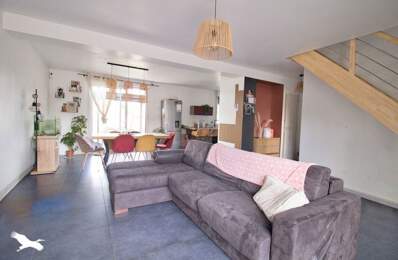 Contemporaine de 5 pièces principales — photo du bien