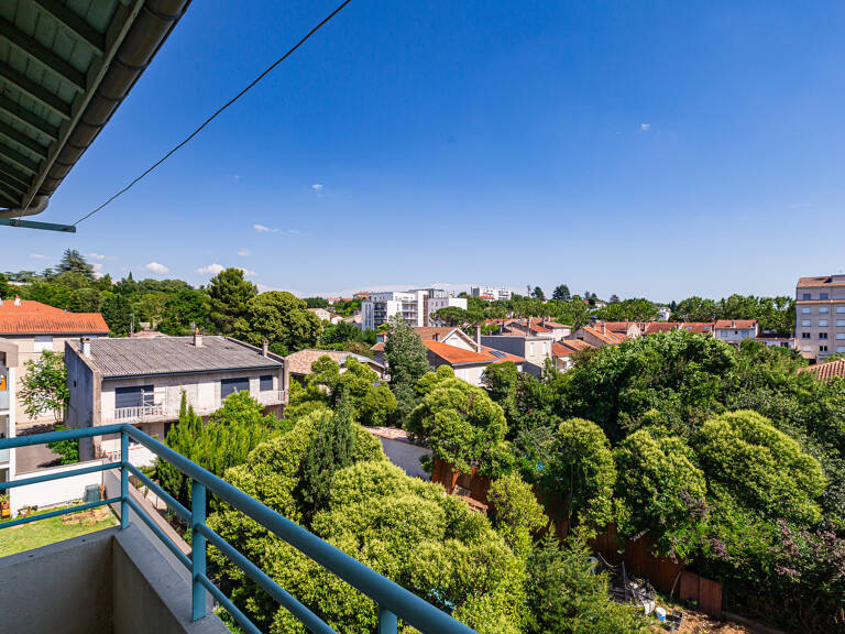 Appartement T4 dernier étage avec 2 balcons et cave 26000 VALENCE — photo 1