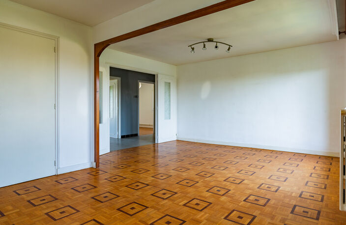 Appartement T4 dernier étage avec 2 balcons et cave 26000 VALENCE — photo 5