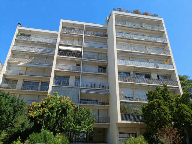 Appartement Type 2 avec balcon, cave et parking, Résidence LE FLANDREYSY, 26000 Valence — photo du bien