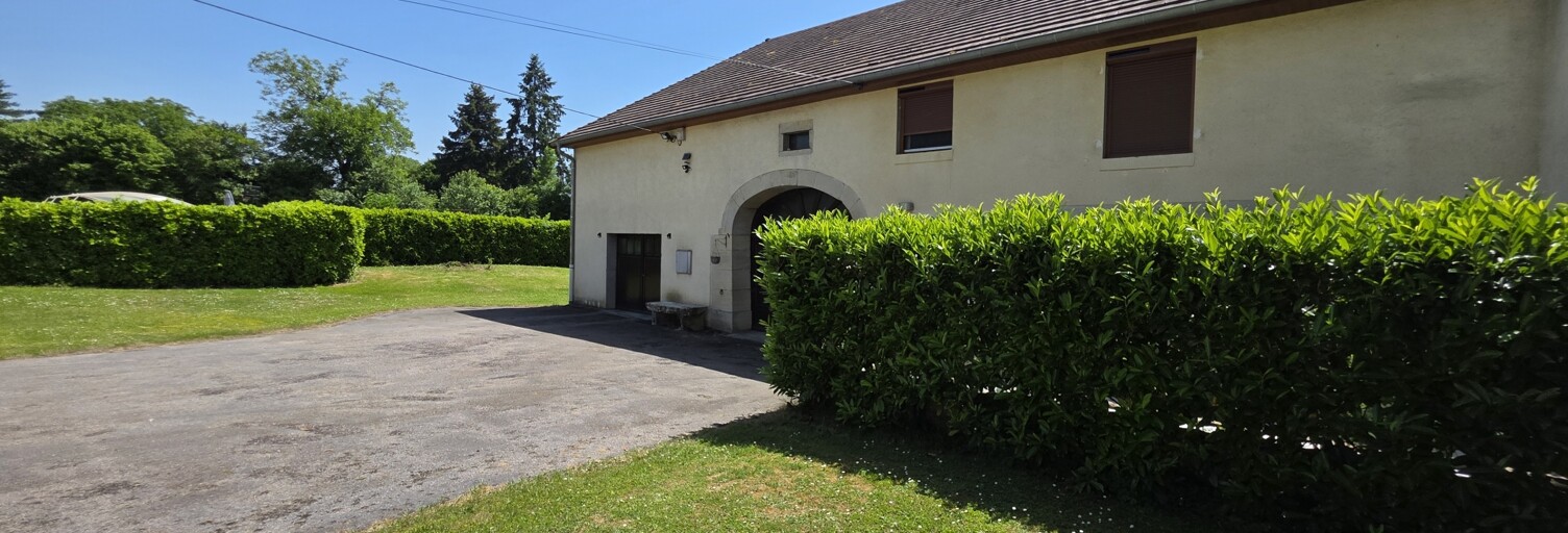 Maison 6 Pièces 188 m² à vendre à La Roche-Morey (70120)