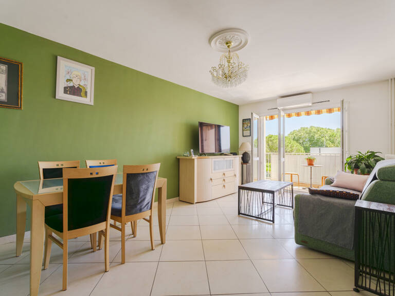 Appartement de type 4 au centre-ville de La Valette — photo 1