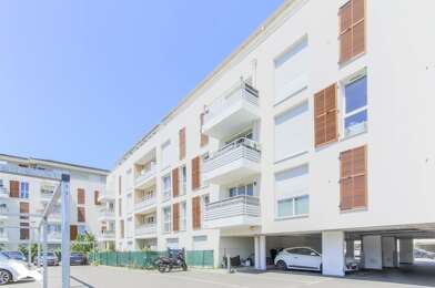 Appartement 3 pièces 205608 €