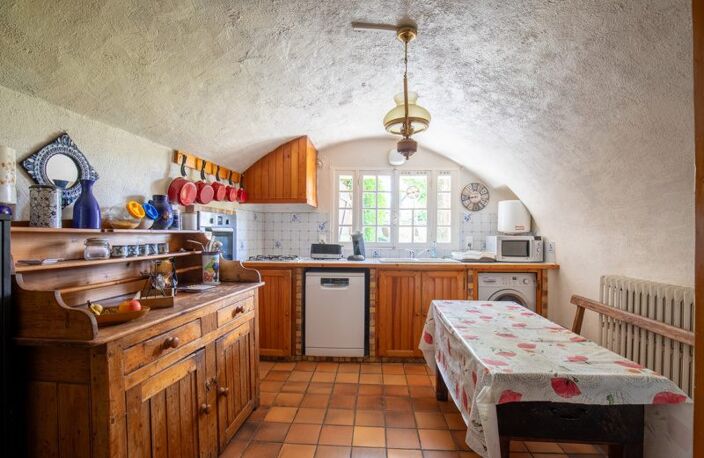 Maison en pierre de 6 pièces principales — photo 5