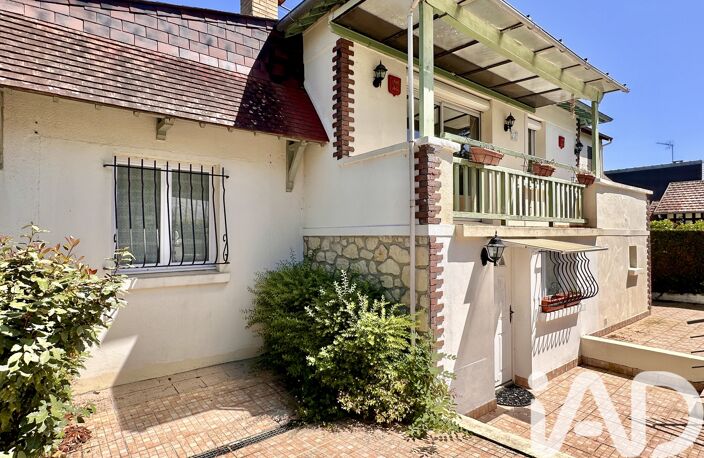 Vente Maison/villa 5 pièces — photo 2
