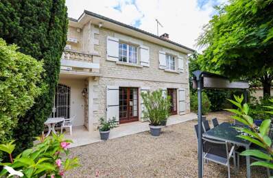 Maison en pierre de 8 pièces principales — photo du bien