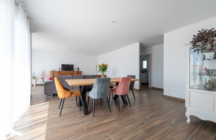 Vente maison 4 pièces 112 m² Saint-Just-Luzac (17320) — photo 4