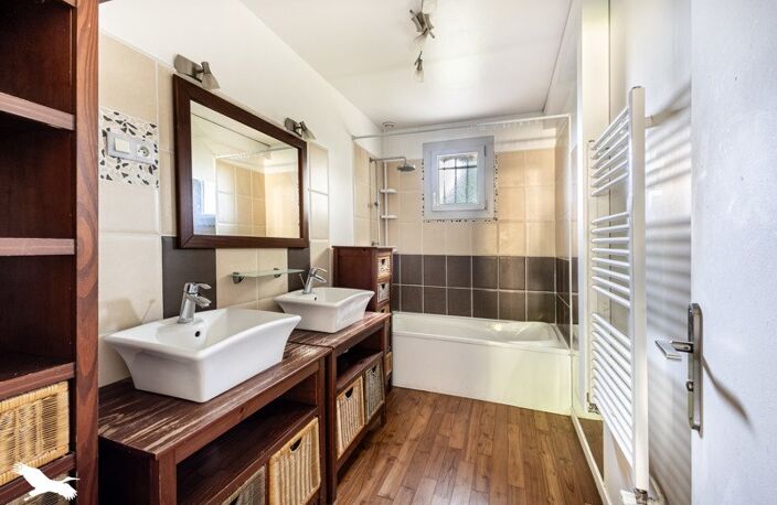 Vente maison 7 pièces 127 m² Saint-Martin-de-Jussac (87200) — photo 5