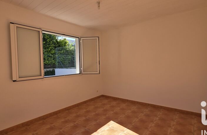 Vente Maison/villa 4 pièces — photo 3